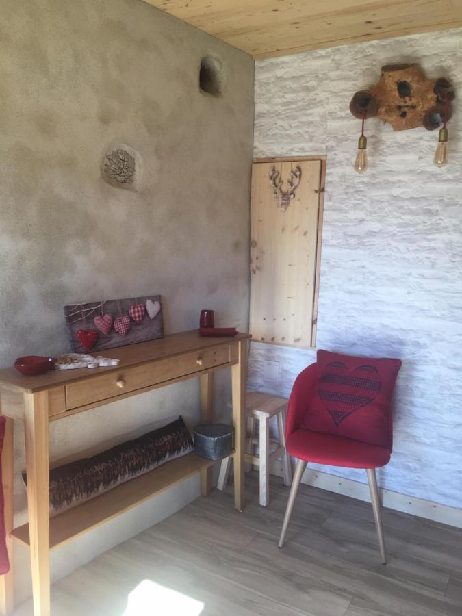 La Gravinette Bed & Breakfast Cruet Dış mekan fotoğraf