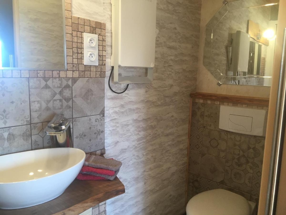 La Gravinette Bed & Breakfast Cruet Dış mekan fotoğraf